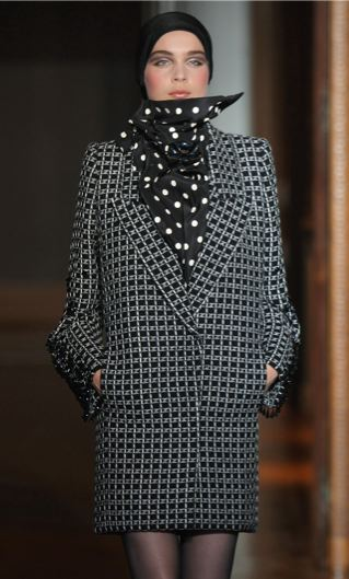 Illustration for article titled Christian Lacroix Couture Show A Blitz Of Somber Creativity For Dark Times